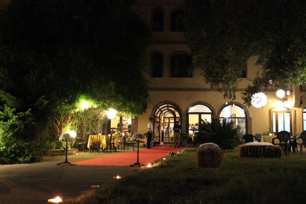Hotel Funtana Noa Villanovaforru Exterior photo